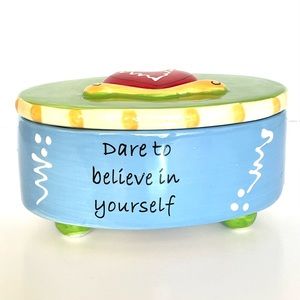 Tumbleweed Pottery Dare To Believe In Yourself Footed Jewelry/Decor Trinket Box